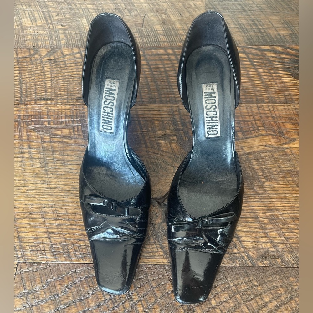 Moschino patent leather black heels 38.5/US 8